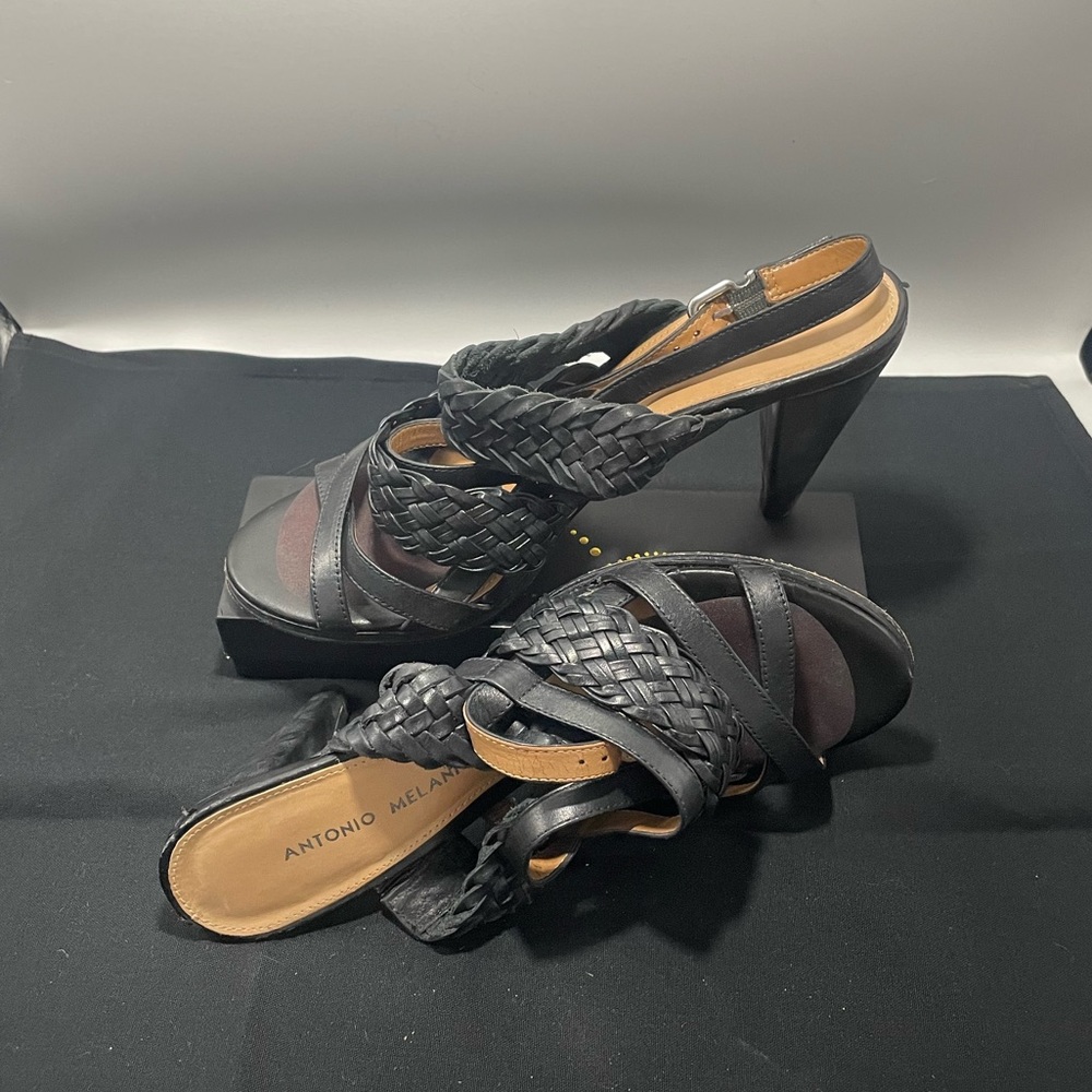 Women’s heel shoes